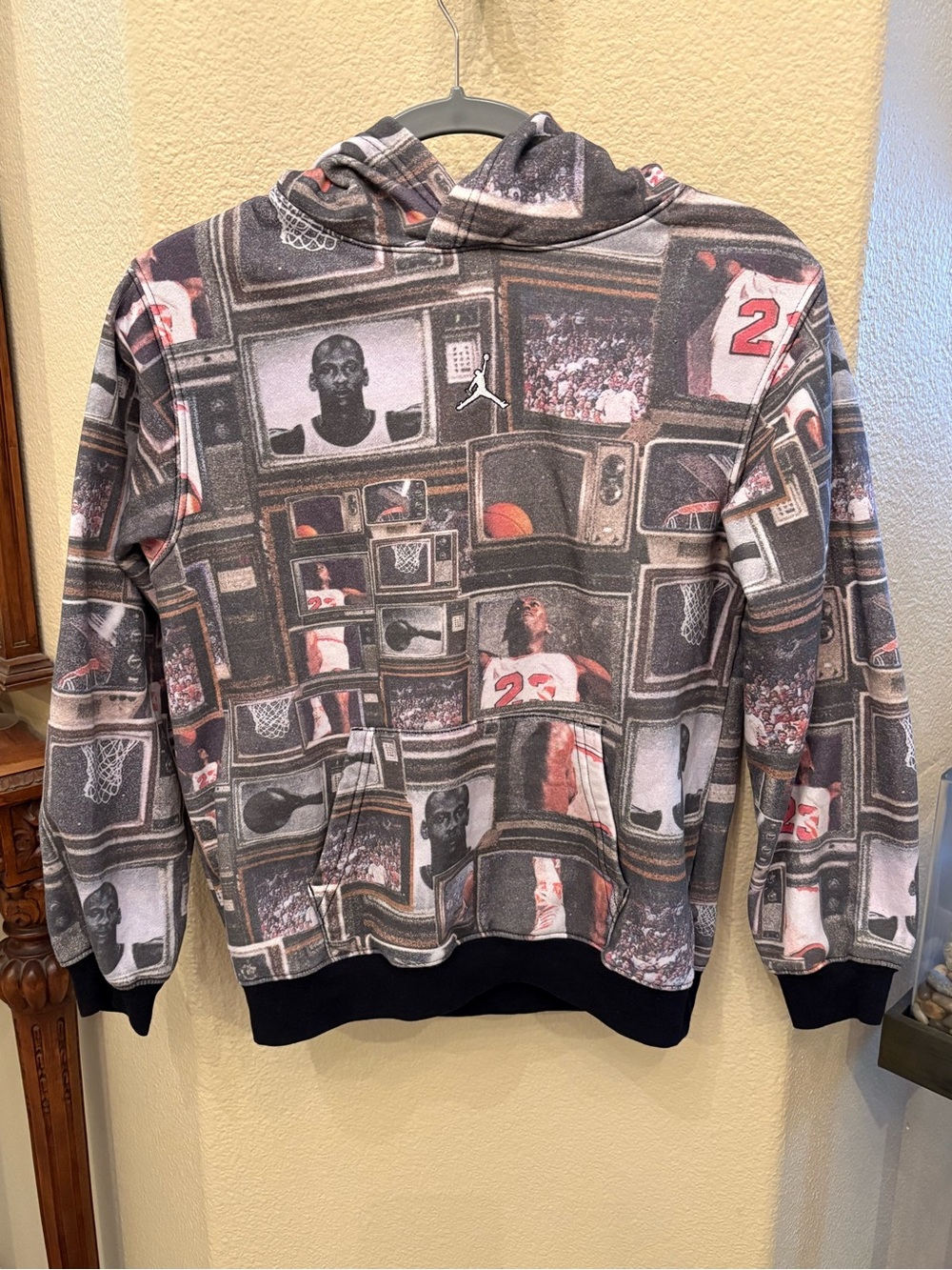 Jordan Essentials Polaroid All Over Graphic Fleece Hoodie Sweatshirt Size 12-13